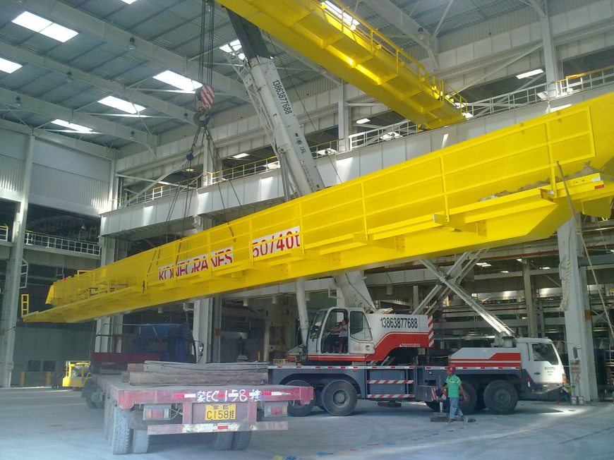 煙臺(tái)通用沖壓車間行車吊裝